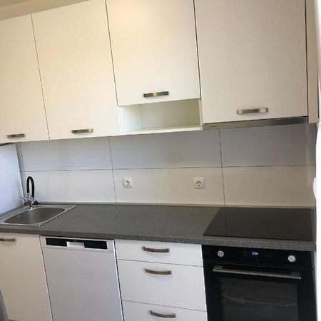 Apartman Lana Apartment Задар Екстериор снимка