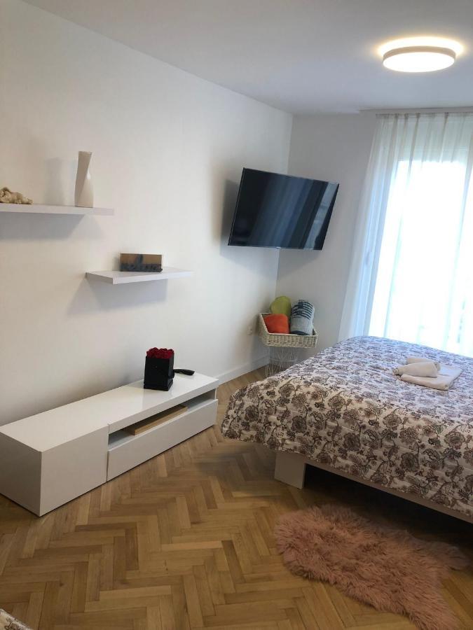 Apartman Lana Apartment Задар Екстериор снимка
