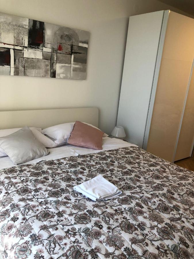 Apartman Lana Apartment Задар Екстериор снимка