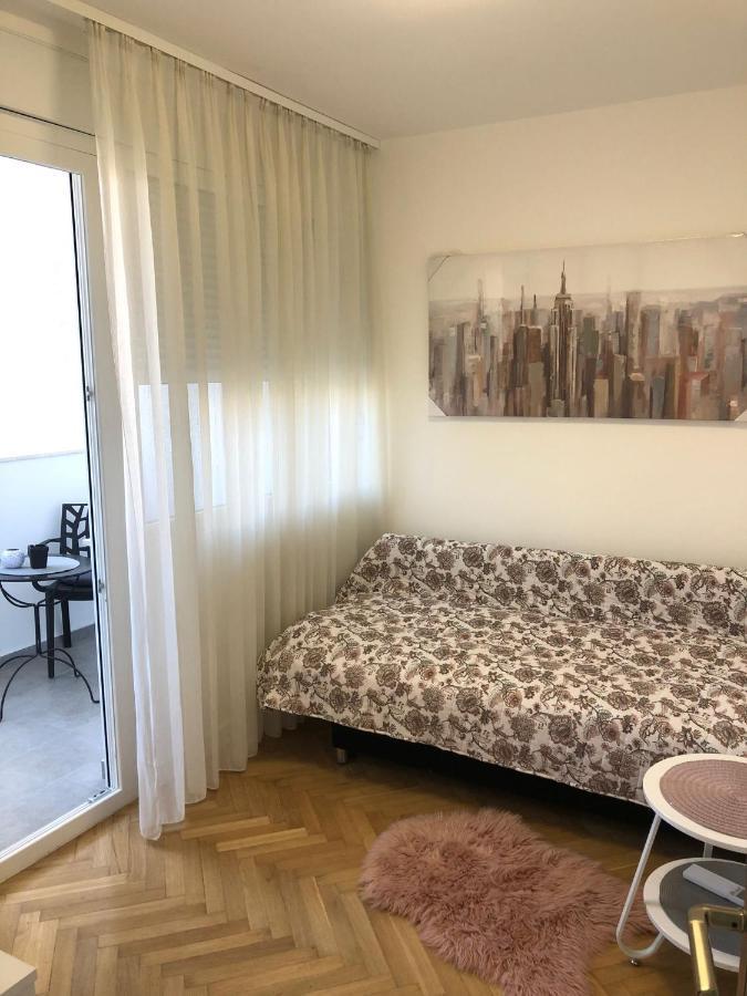 Apartman Lana Apartment Задар Екстериор снимка